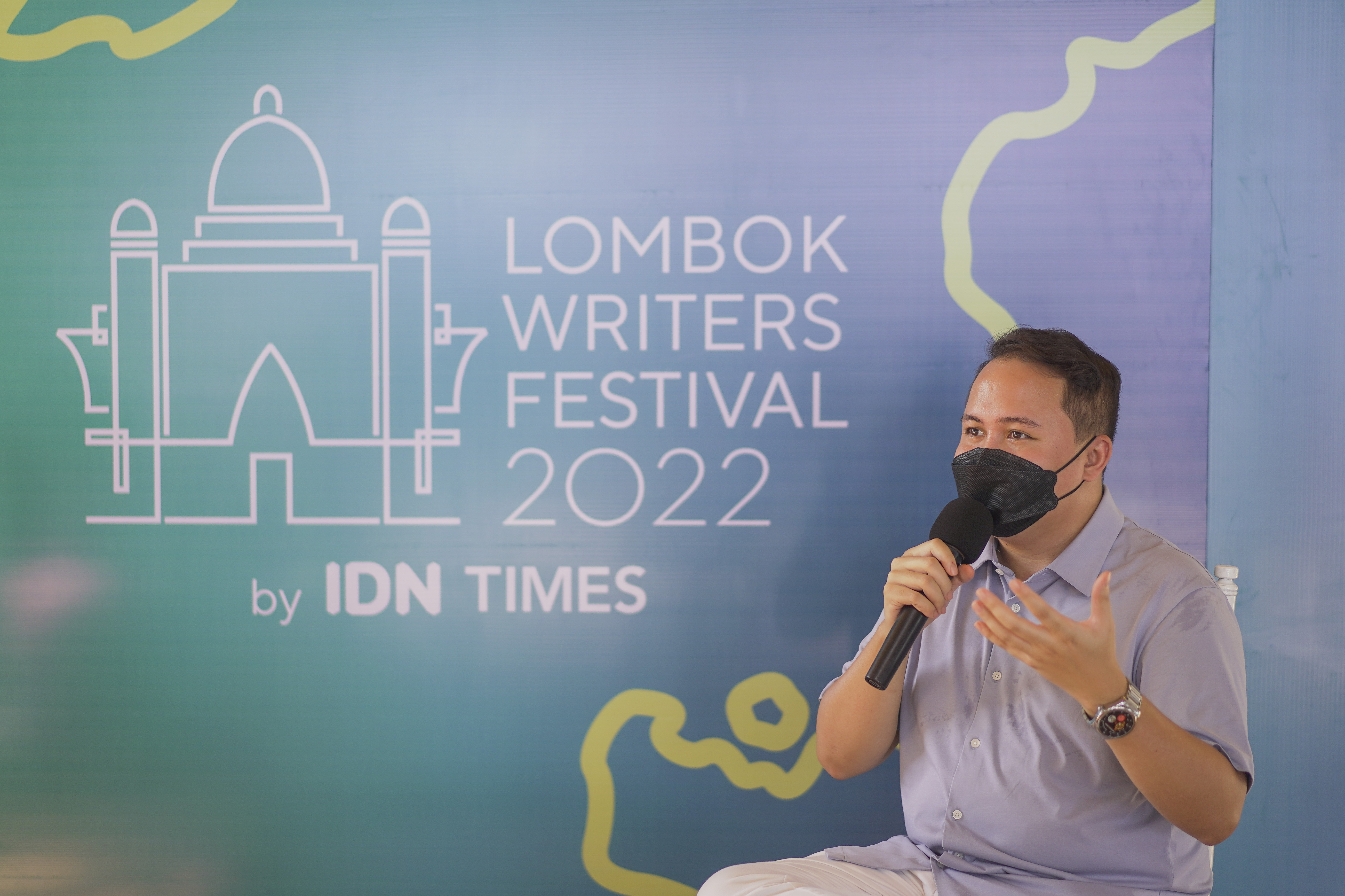 Hadir di Lombok Writers Festival 2022 by IDN Times, Kevindra Soemantri Berbagi tentang Penulisan Kuliner Daerah